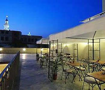 Pace * Pompeya