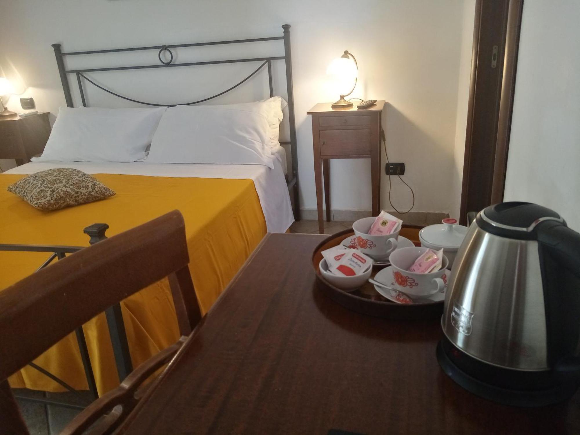 Pace Hotel *